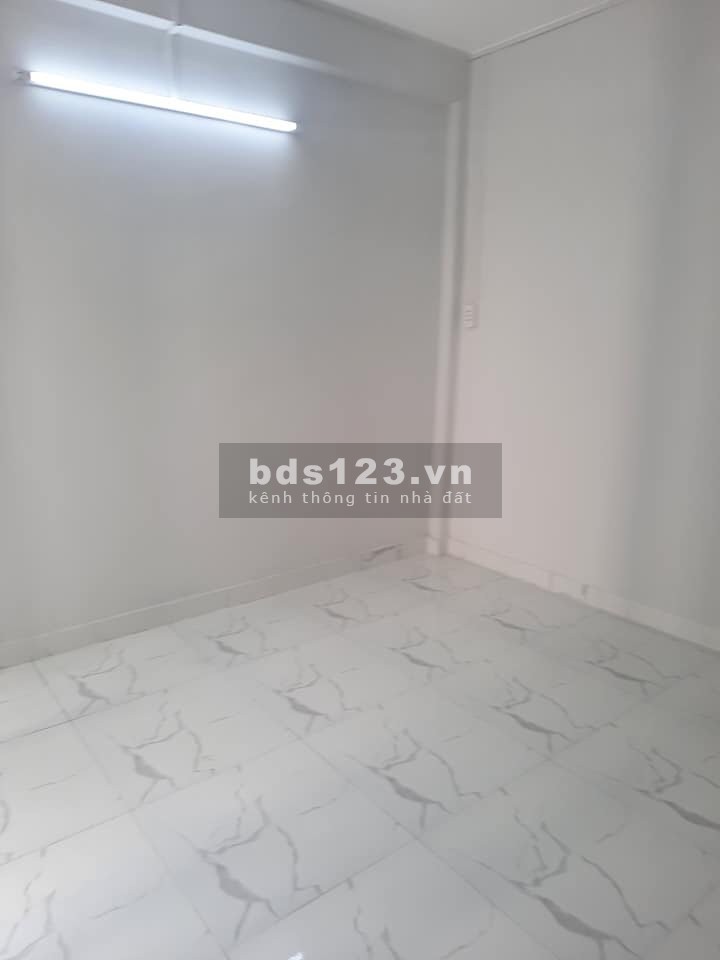 Bán nhà đường Phạm Văn Bạch, dt 85m2 giá 6.65 tỷ hẻm xe hơi Quận Tân Bình
