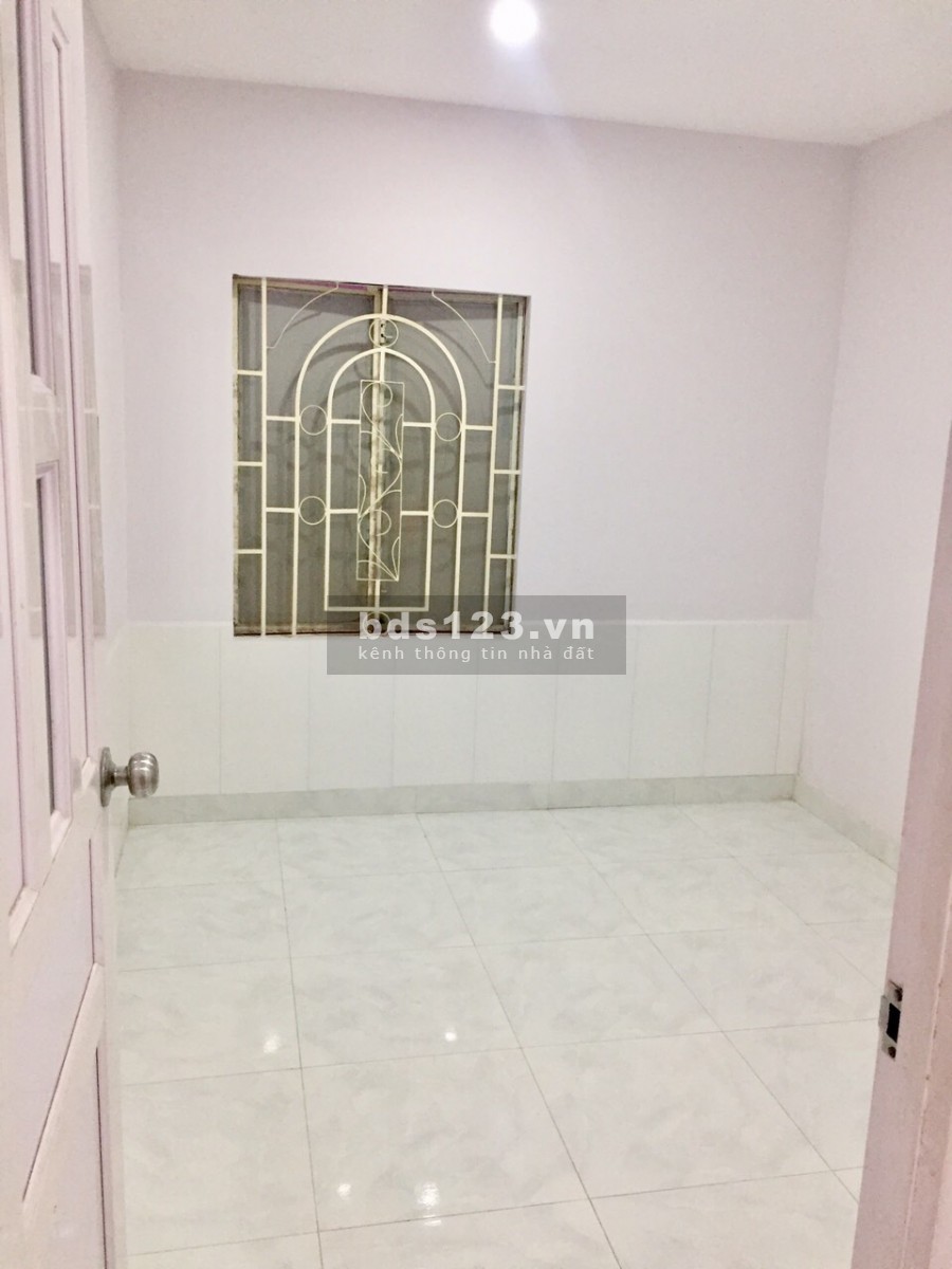 Nhà nguyên căn hẻm 2.5m đường Tam Châu, sổ hồng riêng, dt 73m2 (5x14.6)