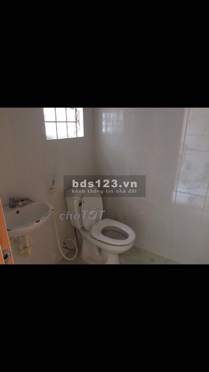 Nhà nguyên căn hẻm 2.5m đường Tam Châu, sổ hồng riêng, dt 73m2 (5x14.6)