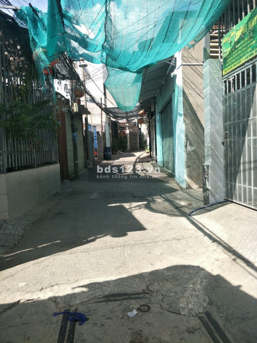 Nhà nguyên căn hẻm 2.5m đường Tam Châu, sổ hồng riêng, dt 73m2 (5x14.6)