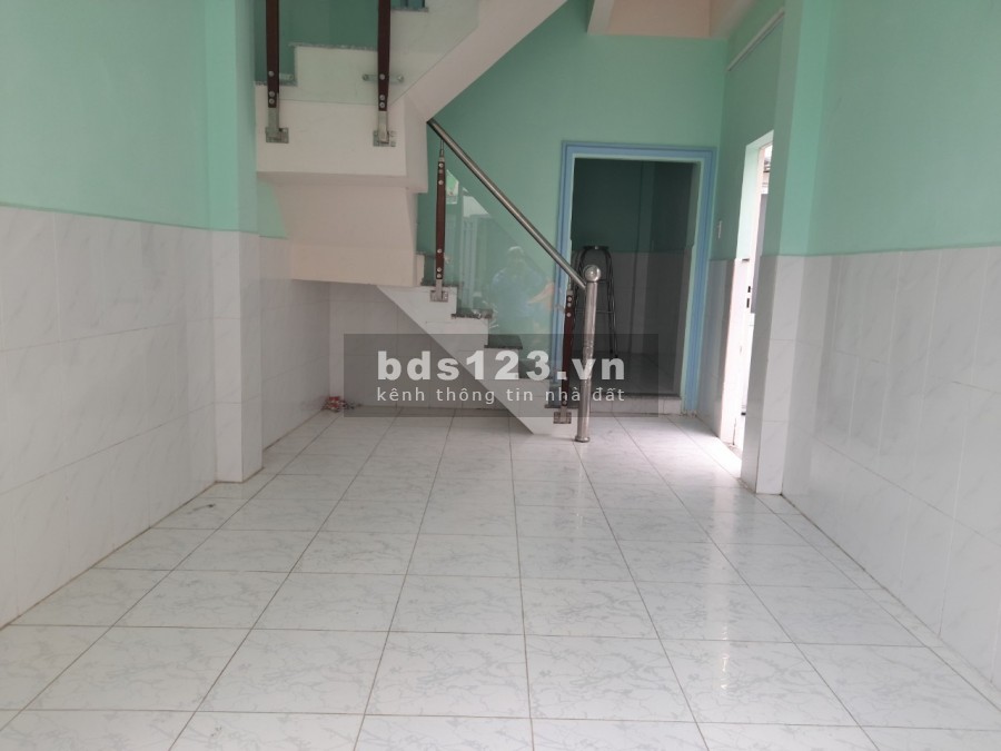 Quận 8, Hưng Phú, 25M 1 Lầu 2 phòng ngủ, giá chỉ 1,7 tỷ, giá rẽ