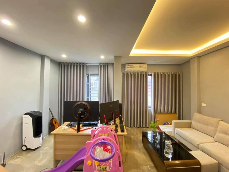 Bán Nhà Phố Giang Văn Minh - Kim Mã, diện tích 46m2, 5 Tầng, mt 4m, 8 PN giá 4,8 tỷ