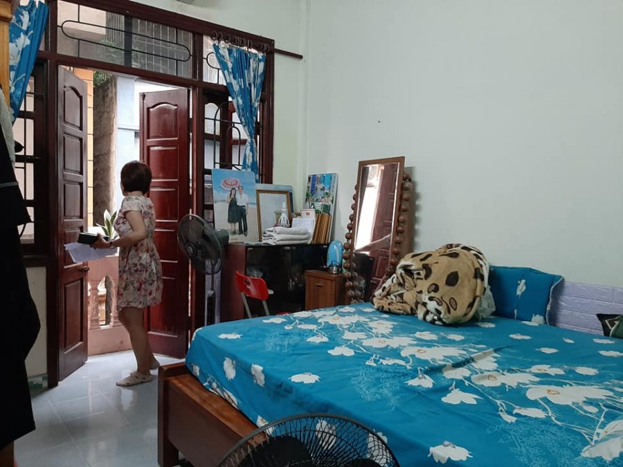 Bán nhà Kim Giang dt 39m2 4 tầng kiên cố ngõ rộng kinh doanh ô tô 10m sổ vuông đẹp nhỉnh 3 tỷ