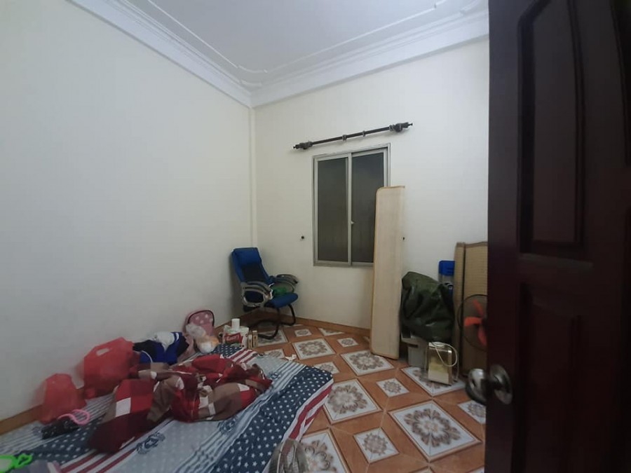 Bán nhà Kim Giang dt 39m2 4 tầng kiên cố ngõ rộng kinh doanh ô tô 10m sổ vuông đẹp nhỉnh 3 tỷ