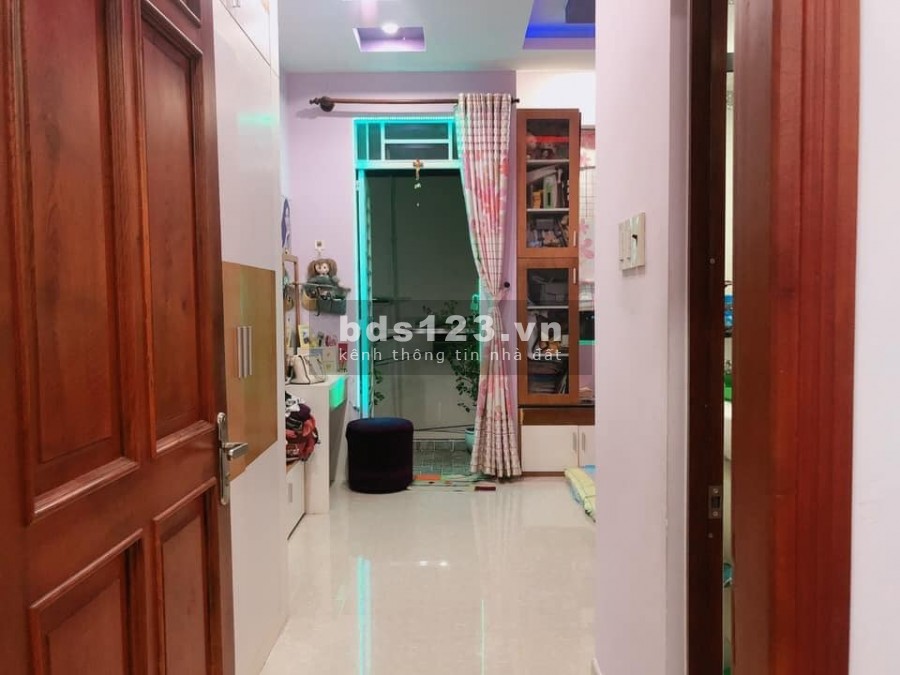 Bán nhà phố Quận Gò Vấp đường số 7 diện tích 65m2, lh 0932155399.