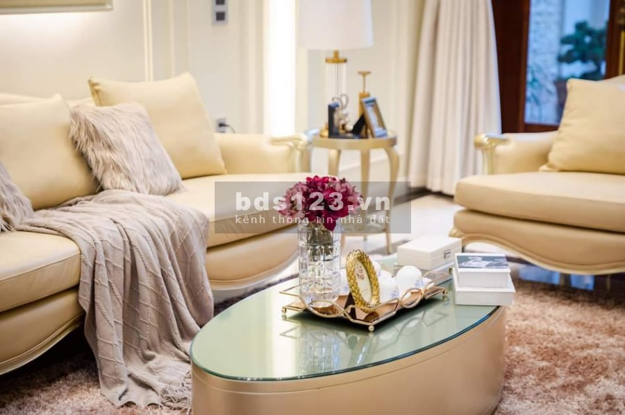 Bán nhà Bùi Ngọc Dương, diện tích 35m2, 5 tầng, giá 4.3 tỷ