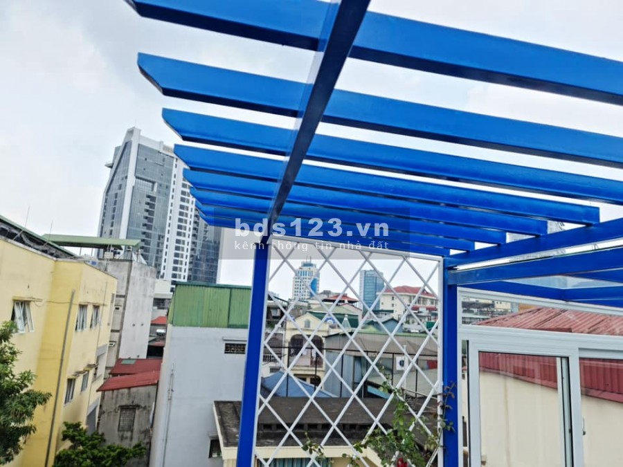 Siêu phẩm! Kim Mã Quận Ba Đình lô góc, 3 mặt thoáng, dt 48m2, 5 tầng, cách phố 50m