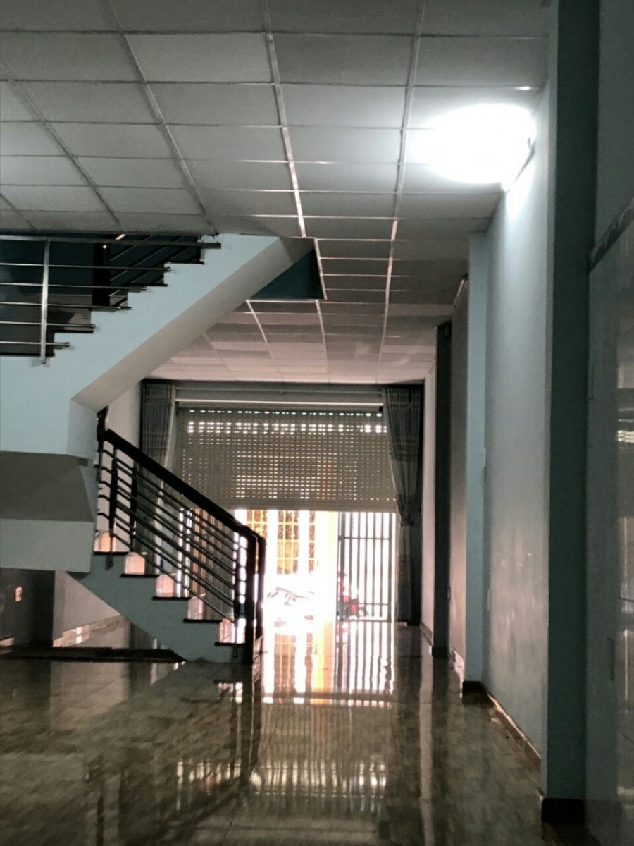 Bán nhà hẻm xe hơi dt lớn, giá rẻ 85m2, 2 tầng, 4.4 tỷ, Nguyễn Duy Cung, Gò Vấp