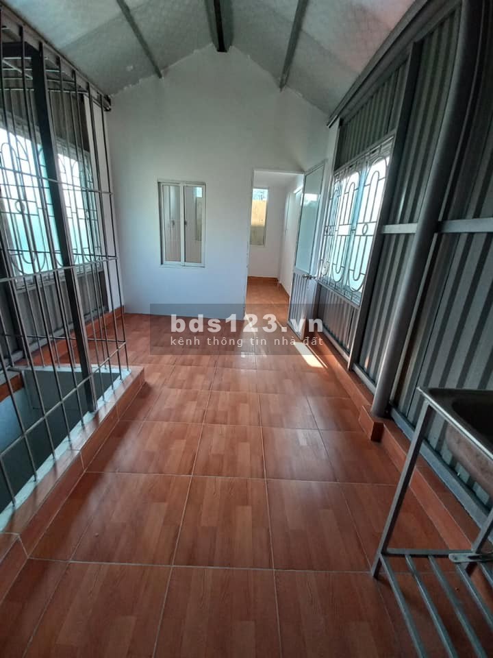 Bán nhà 5 tầng cạnh Time city, Thiết kế hiện đại, rộng rãi. 2,5 tỷ có thương lượng sâu