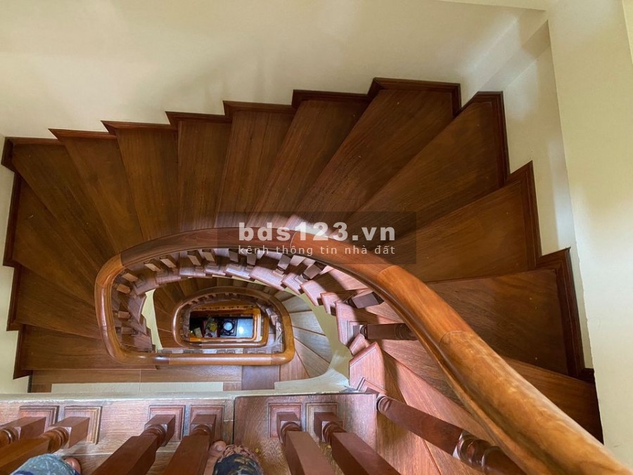 Nhà tuyệt đẹp phố Trung Liệt cực thoáng diện tích 23m2 siêu rẻ chỉ có 2,5 tỷ