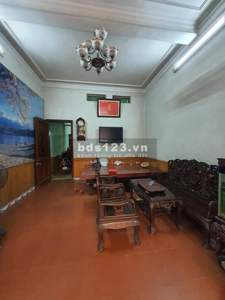 Bán nhà Vương Thừa Vũ, dt 55m2, 4 tâng, mt 4.6m, phân lô ô tô tránh, kinh doanh, nhỉnh 6 tỷ