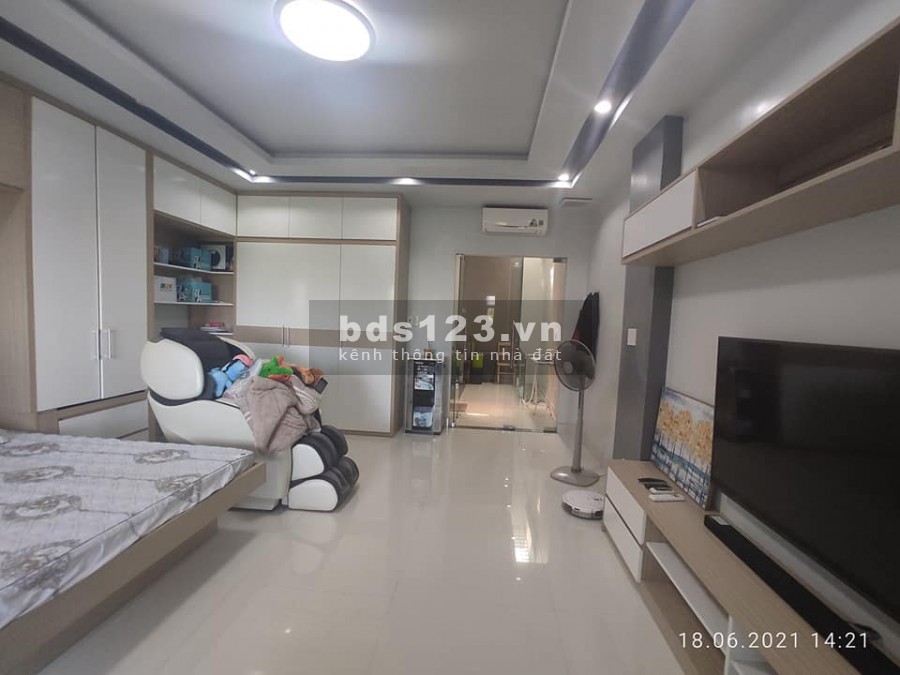 Nhà 3 tầng cực chất tại Sở Dầu, Hồng Bàng kinh doanh dễ dàng đường 31m, giá chỉ 5,7 tỷ