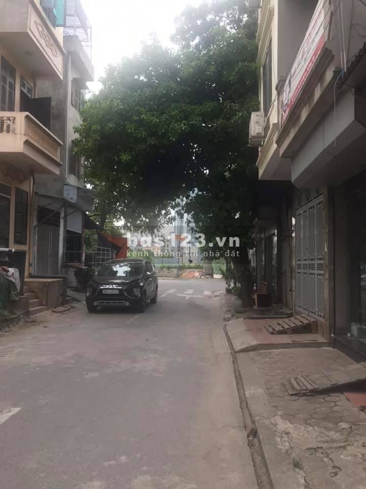 Bán nhà 3 tầng Thanh Bình, Quận Hà Đông, ô tô tránh, 2 mt kinh doanh, dt 44m2, giá 6 tỷ