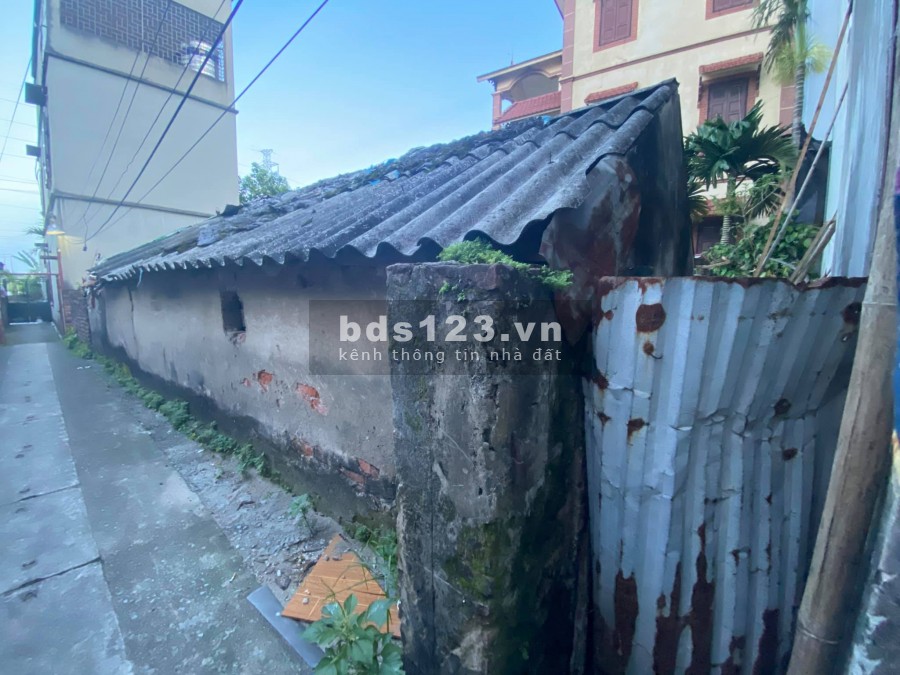 60m2 đất Tứ Hiệp, Thanh Trì mt 7m nở hậu 9m, giá 2.5 tỷ, chia lô đẹp, 0988623934