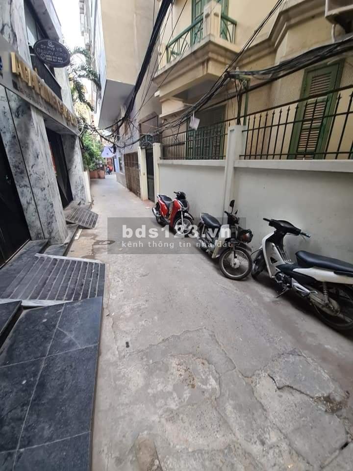 Cần Bán Gấp đất Trần Duy Hưng diện tích 70m2 giá bán 6,3 tỷ, tương lai rạng ngời