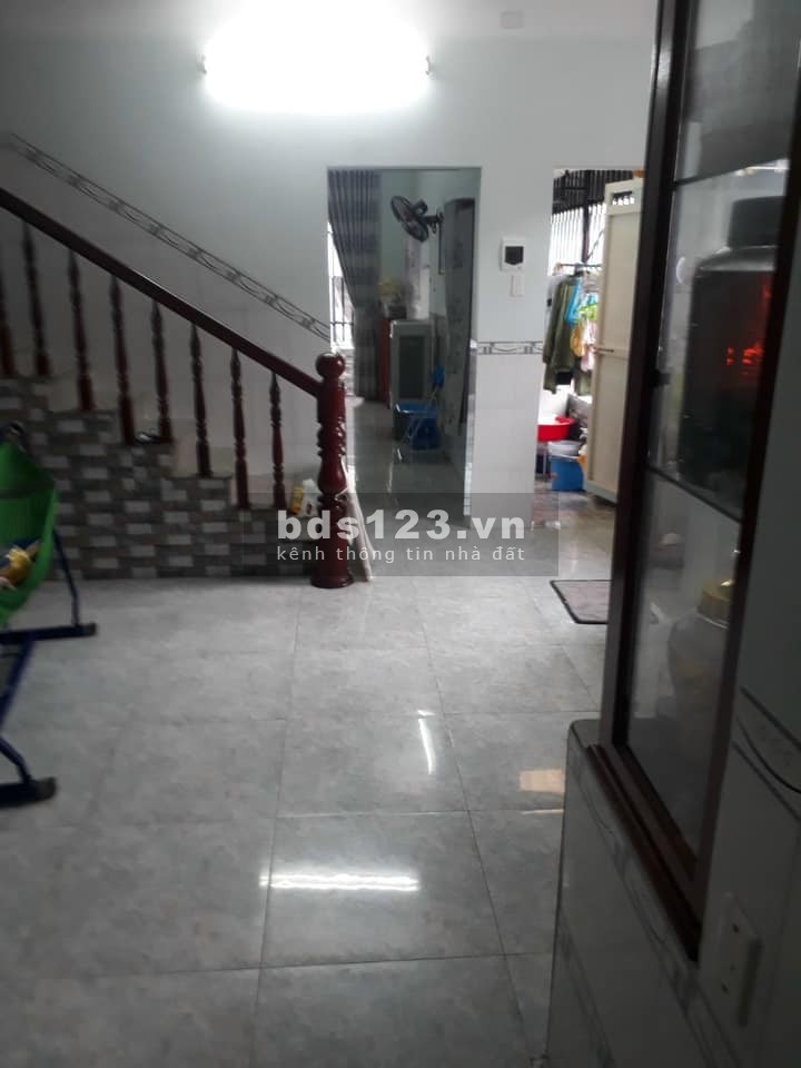 Giá cực sốc giá 1ty750 có ngay căn nhà góc 2 mặt tiền gần chợ Trại Bò phường Long Bình, Tp Biên Hòa