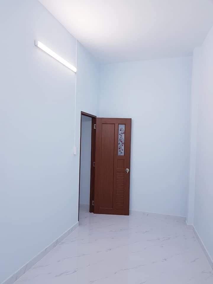 Bán nhà Phan Văn Trị, 2 xe máy đua nhay, ngõ 3m, phường 10, Quận Gò Vấp, giá bán 4.39 tỷ, dt 51m2