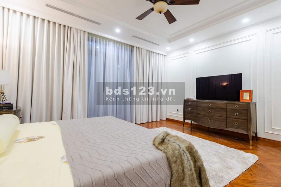 Bán nhà Bùi Ngọc Dương, diện tích 35m2, 5 tầng, giá 4.3 tỷ
