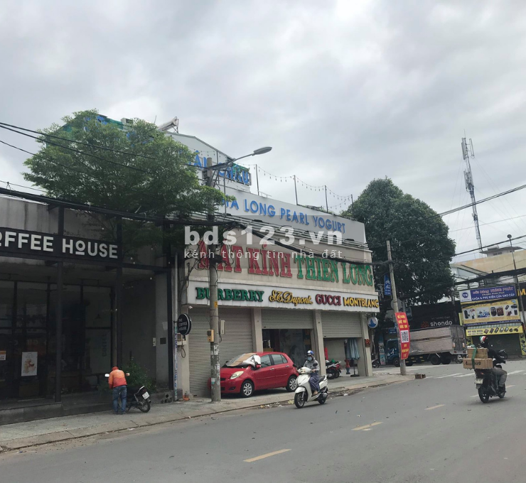 Bán nhà Mặt Tiền Nguyễn Duy Cung, P.12, Gò Vấp 100m2 giá 9,9 tỷ thương lượng
