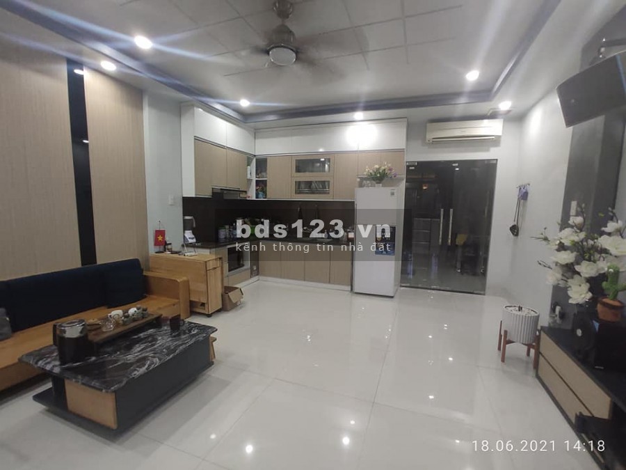 Nhà 3 tầng cực chất tại Sở Dầu, Hồng Bàng kinh doanh dễ dàng đường 31m, giá chỉ 5,7 tỷ