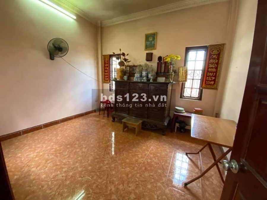 Bán nhà 2 mặt thoáng ngõ 16 Hoàng Cầu, diện tích 61m2 5 tầng, giá 12.5 tỷ