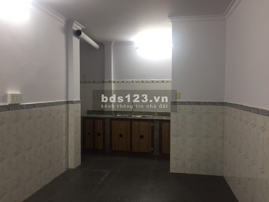 Cho thuê nhà HXH 448 Phan Huy Ích, P12, Gò Vấp, 6x15m, 1 trệt, 1 lầu, 10 triệu/tháng