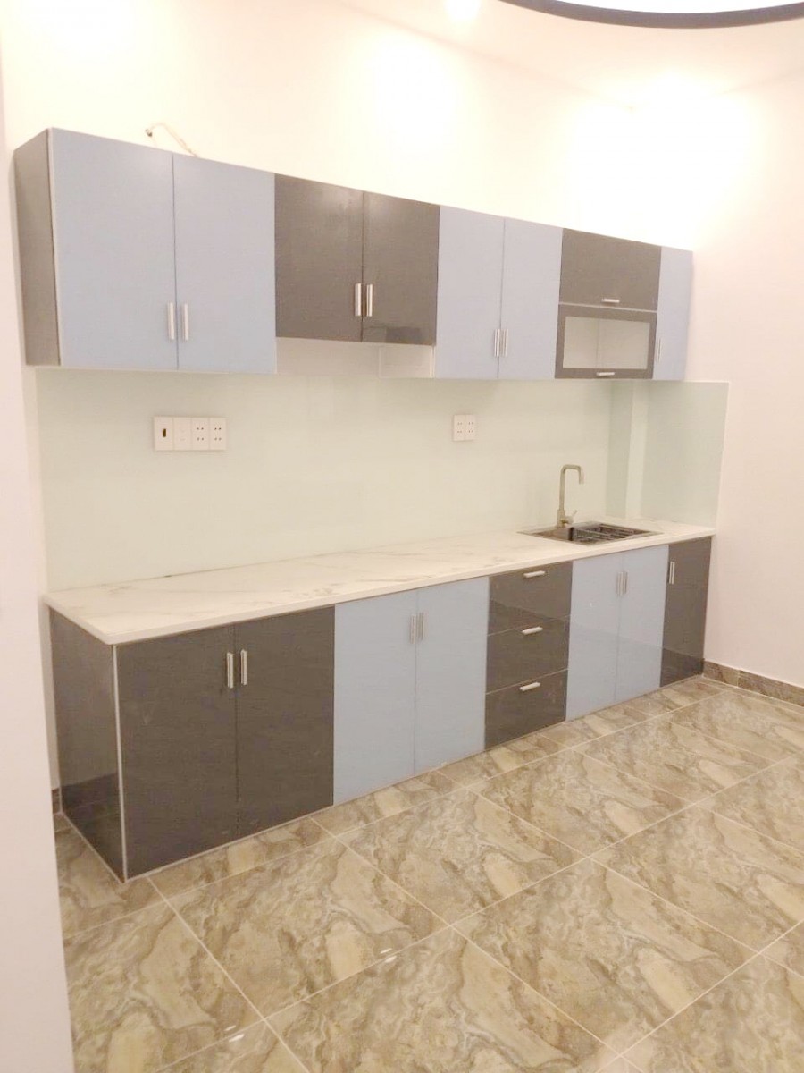 Nhà mới, đẹp, diện tích 3.8*10m, 2 lầu, ST hẻm Dương Bá Trạc Phường 2 Quận 8