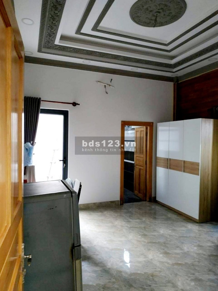 Nhà 1 Trệt 1 Lầu Hẻm Xe Hơi 66 Trần Văn Khánh, Quận 7, sổ hồng riêng