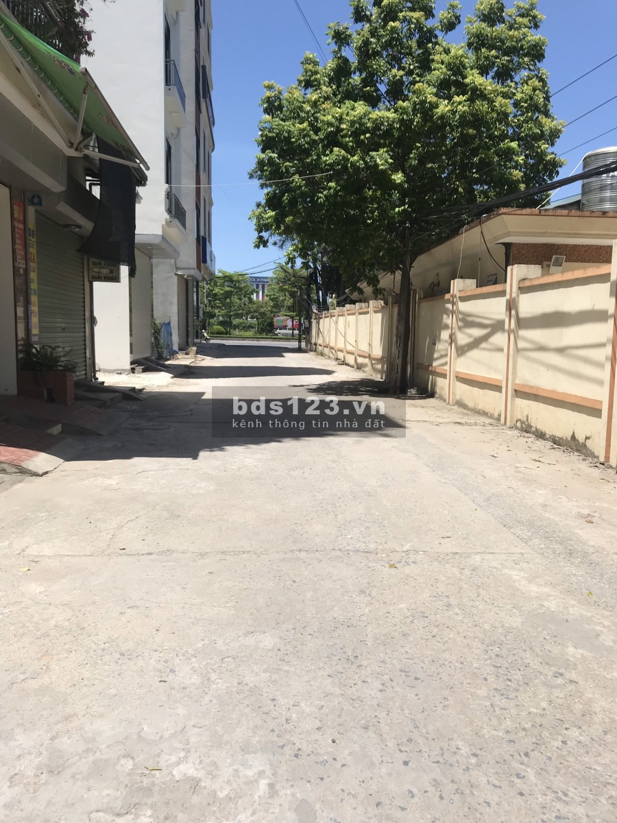 Bán nhà ngay mt Lê Trọng Tấn, Hà Đông, phân lô, có gara ô tô, vỉa hè rộng, nở hậu, giá 7.3 tỷ