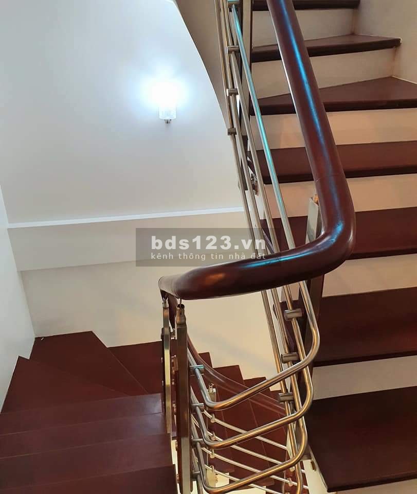 Bán nhà phố Bạch Mai 48m, 2 thoáng, 4 tầng, mt 4.2m, chỉ 10m ra ngõ ô tô, giá 4.4 tỷ.