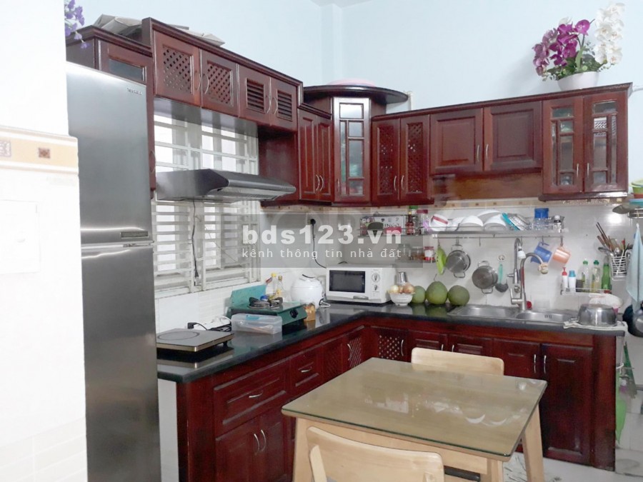 Nhà đẹp 2 mặt hẻm thoáng Đồng Đen, 3.2x12m, xây 4 tấm, vào ở ngay