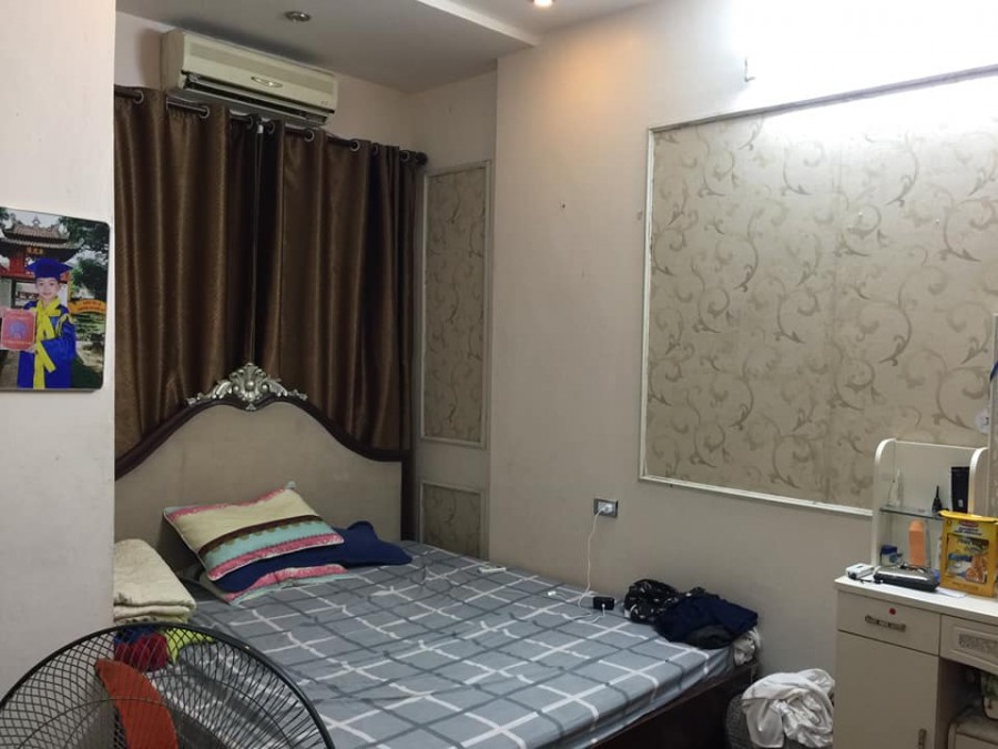 Bán nhà 40m2, kinh doanh, ôtô tránh đỗ cửa vào nhà vỉa hè Trần Phú Hà Đông
