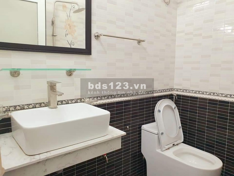 Bán nhà phố Bạch Mai 48m, 2 thoáng, 4 tầng, mt 4.2m, chỉ 10m ra ngõ ô tô, giá 4.4 tỷ.