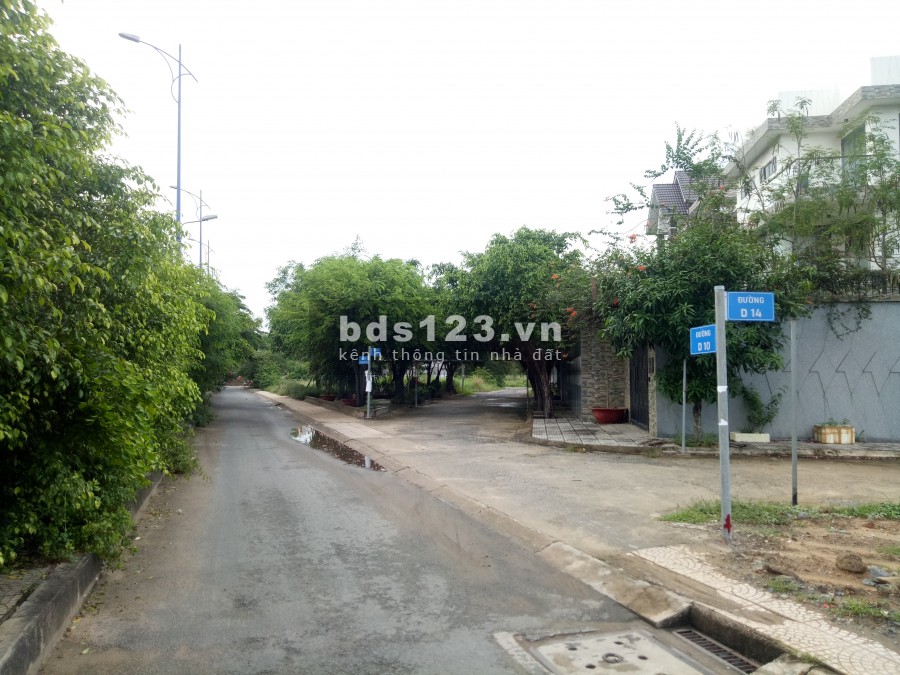 Siêu Phẩm Q2 - CHÍNH CHỦ BÁN 294 m2 ĐẤT BIỆT THỰ 75 Tr/m2