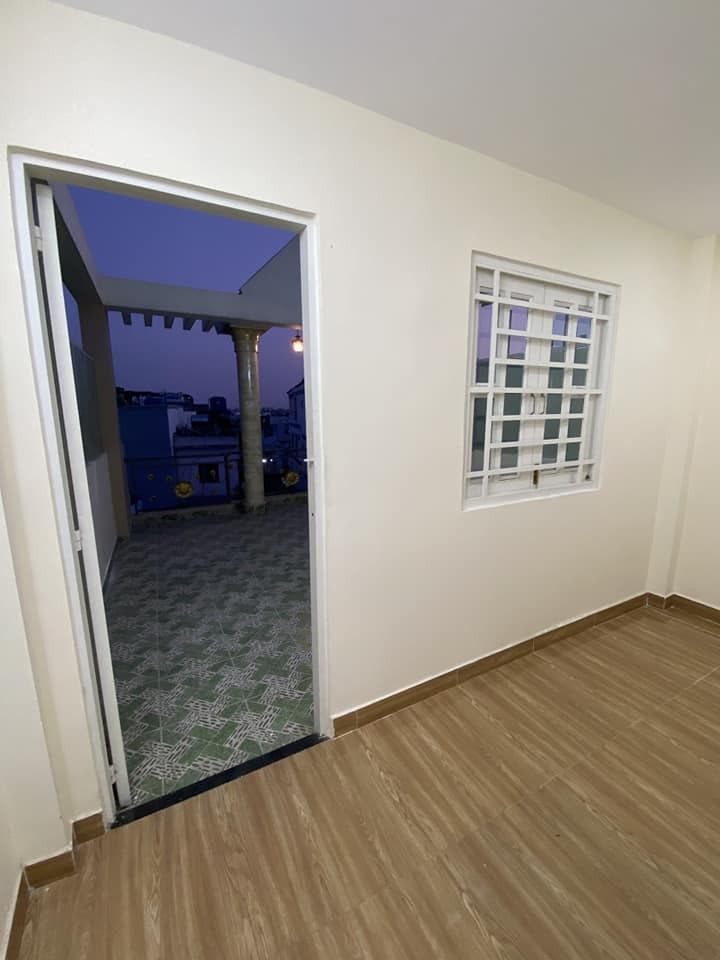 Bán nhà hẻm 351 Lê Đại Hành, Phường 13, Quận 11, dt 44m2, 4PN, 4WC, 4 Tầng, giá 4 tỷ 7