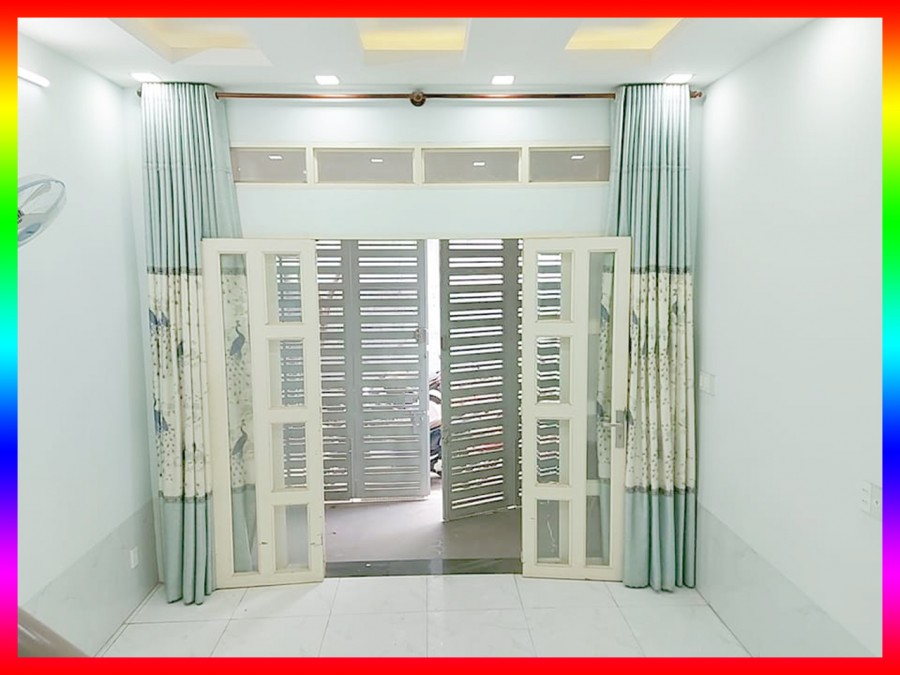 Chủ ngộp bank bán nhà Quận hẻm xe hơi 4m sổ vuông giá bán chỉ 4,8 tỷ