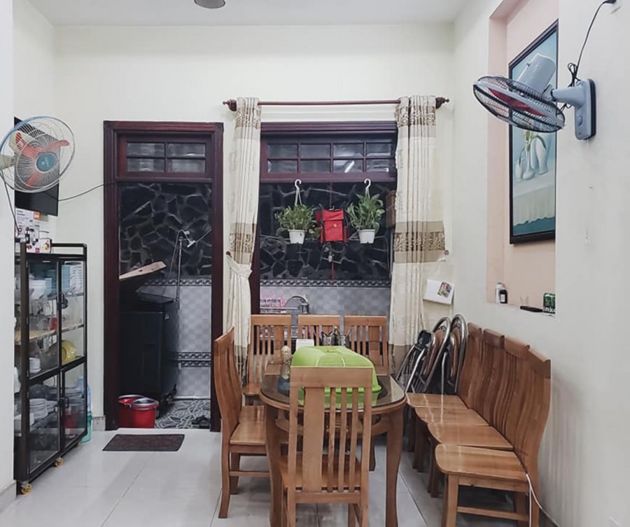 Bán nhà đẹp 43m2 ngang 4,5m giá chỉ 3,6 tỷ Cách Mạng Tháng 8 Quận 10