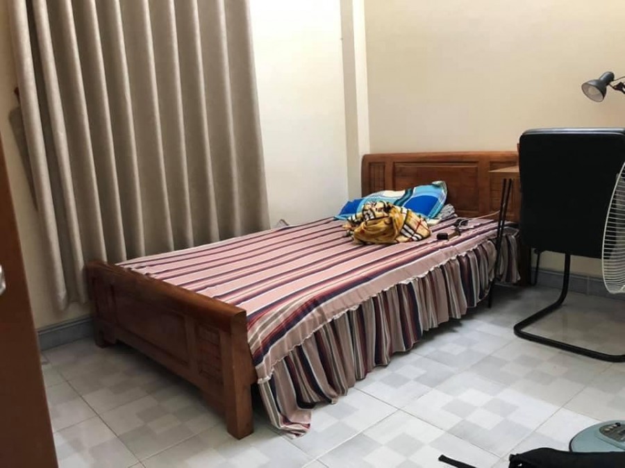 Bán nhà Đồng Đen - Bàu Cát Tân Bình, dt 41m2, 3 tầng, 4PN giá 4.3 tỷ TL