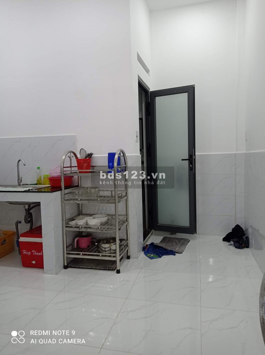 Bán nhà đường số 6, Quận Bình Tân, dt 4M*8M, hẻm 6m, giá 2.6 tỷ