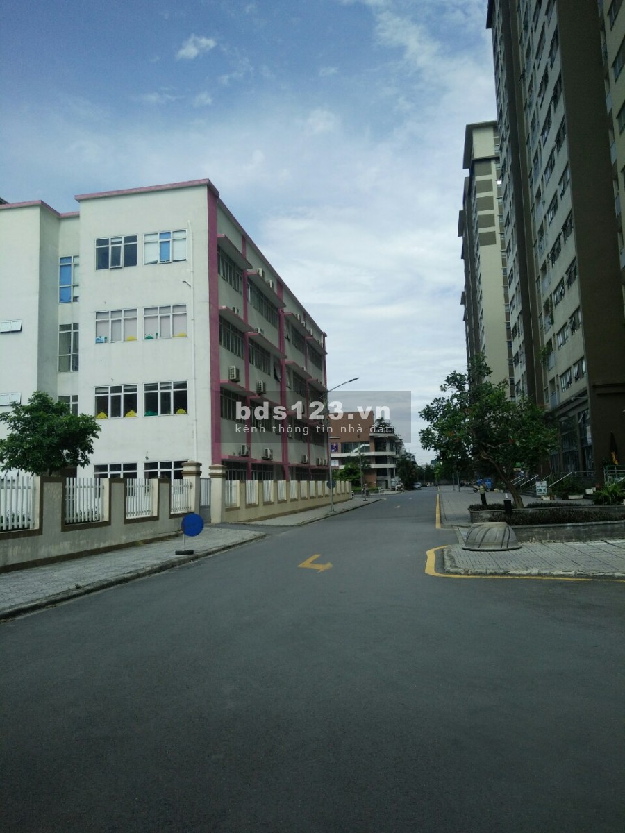 Bán căn hộ căn hộ view siêu đẹp, chung cư The Vesta Phú Lãm, Hà Đông, nhỉnh 1 tỷ