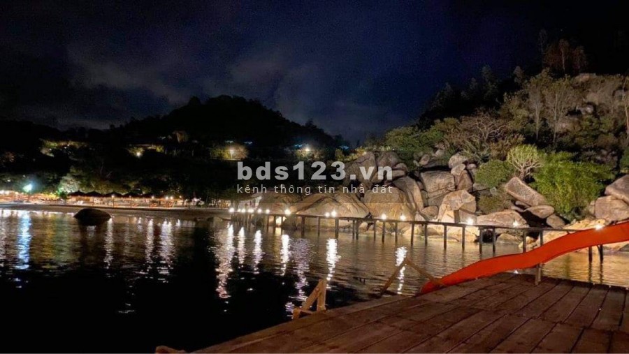 Bán khu nghĩ dưỡng Cam Ranh Khánh Hòa, giá bán 130 tỷ, lh 0376172828