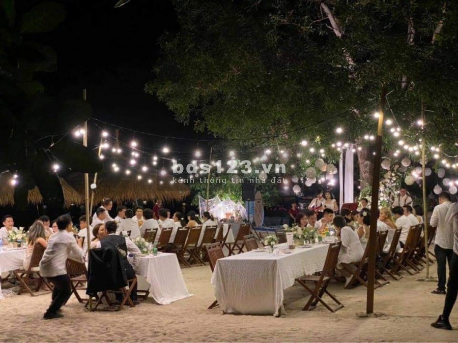 Bán khu nghĩ dưỡng Cam Ranh Khánh Hòa, giá bán 130 tỷ, lh 0376172828