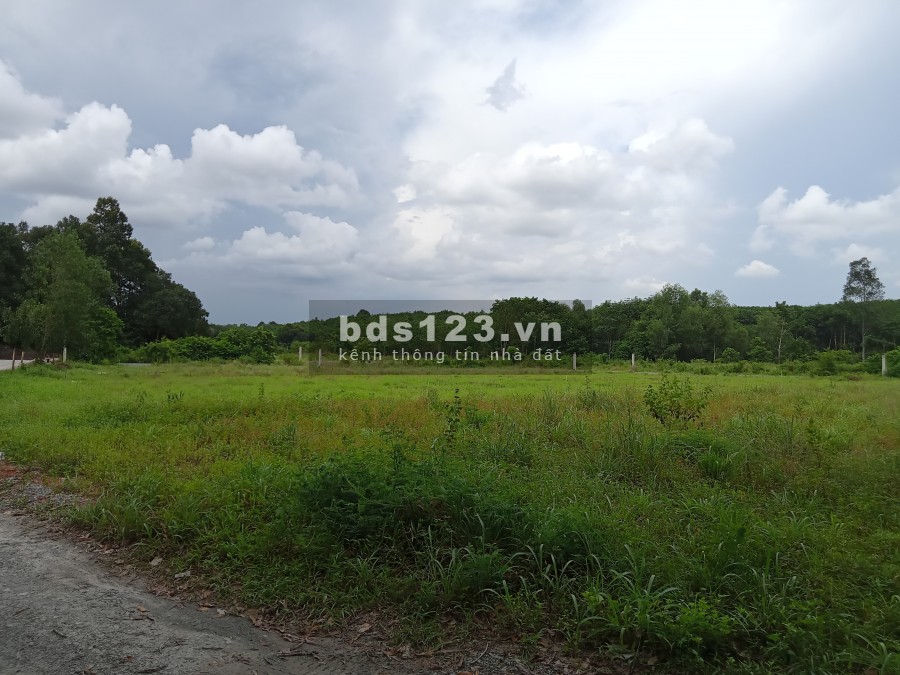 Đất nền vĩnh tân Tân Uyên giá rẽ ngay visip 2 đường thông tứ phía