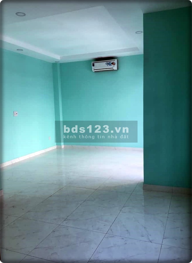 Bán nhà Nơ Trang Long Bình Thạnh 1 trệt 1 lầu lô góc 76m chỉ 5.2 tỷ.