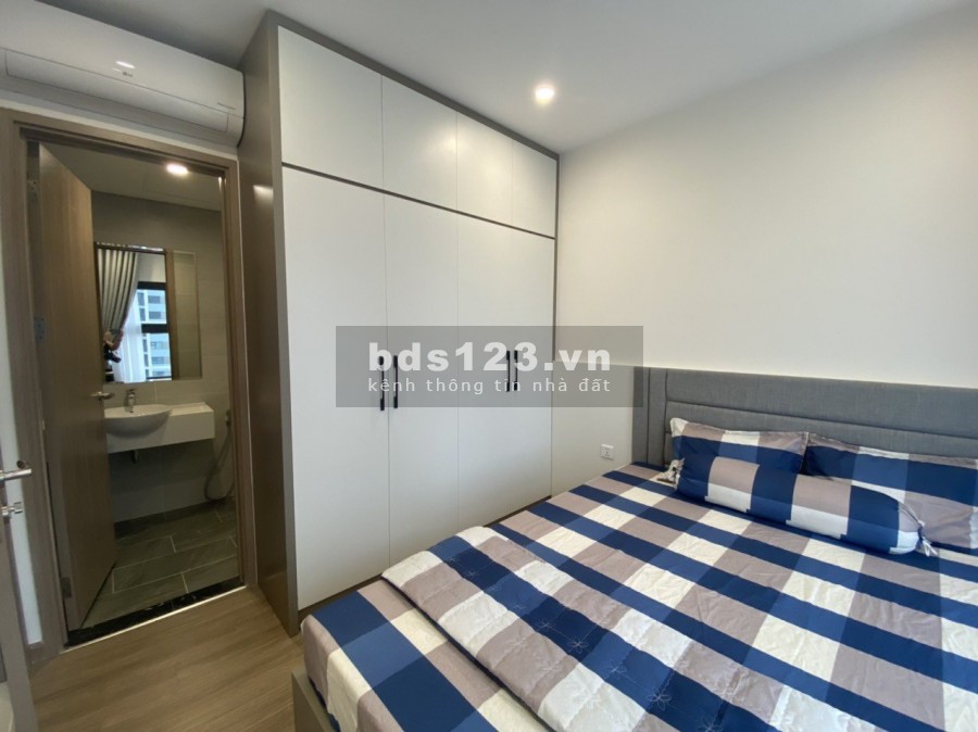 Cho thuê căn hộ 2 pn, 2 wc, dt 70m2, full nội thất, giá 8 triệu/tháng, lh 0398350648