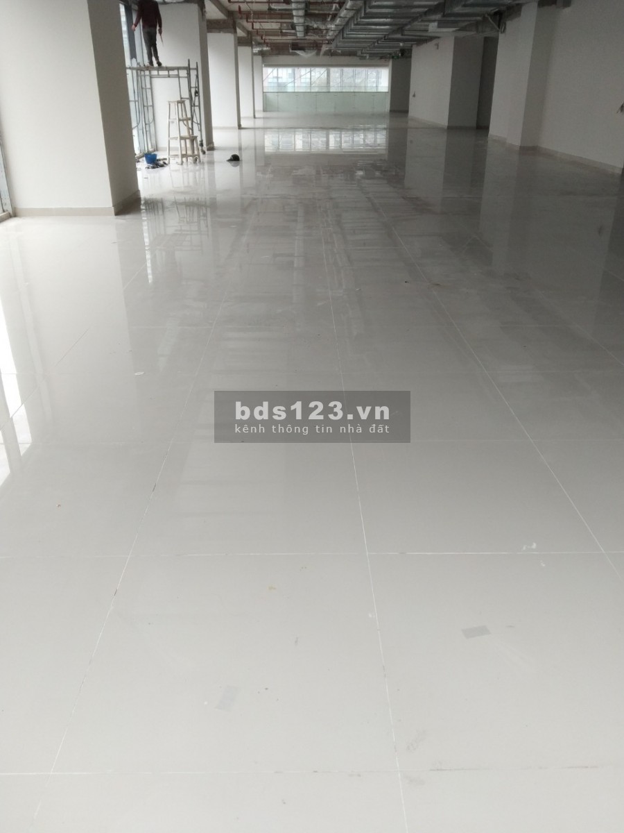 Cho thuê văn phòng DT 300m2, 500m2, 1000m2 tại Chân đế chung cư 35 Lê Văn Thiêm, Thanh Xuân, Hà Nội. LH.0866683628
