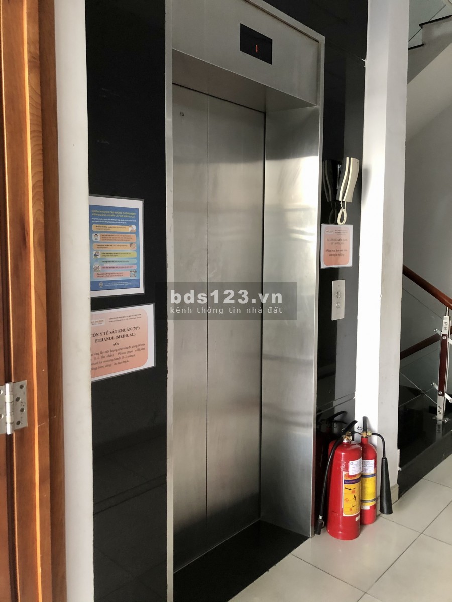 Tòa nhà G8 Golden cho thuê văn phòng tại 69/10 Nguyễn Gia Trí, P. 25, Quận Bình Thạnh, TP. HCM