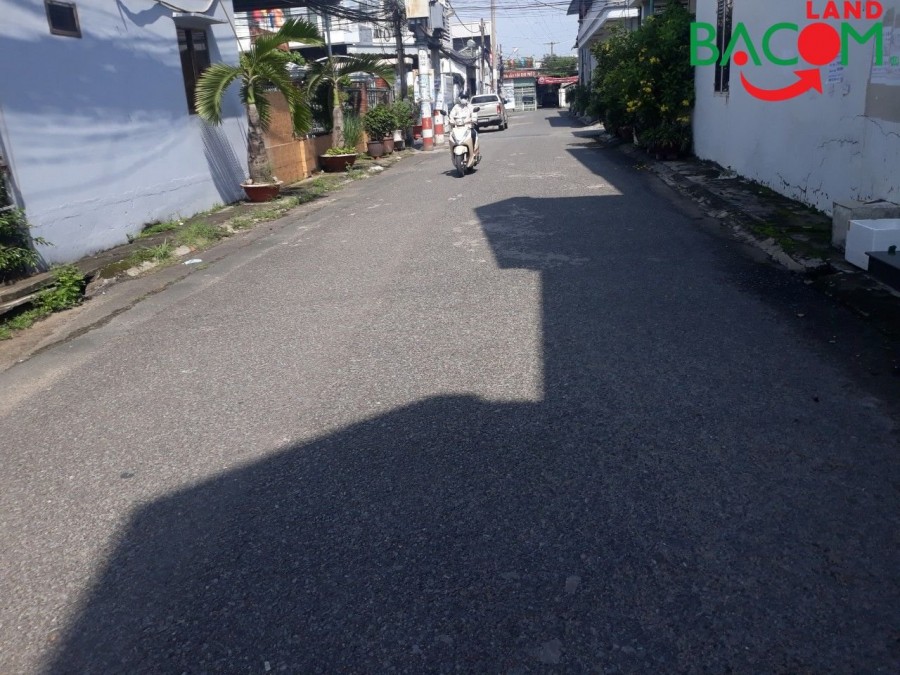 Bán nhà 120m2 ngay Cư Xá Công An Phường Tân Hiệp, SHR thổ cư, đường xe hơi quay đầu