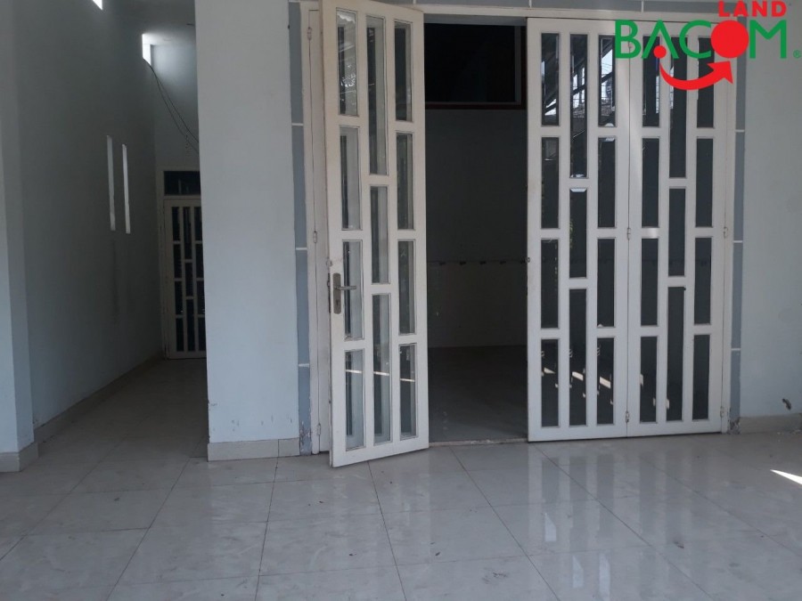 Bán nhà 120m2 ngay Cư Xá Công An Phường Tân Hiệp, SHR thổ cư, đường xe hơi quay đầu