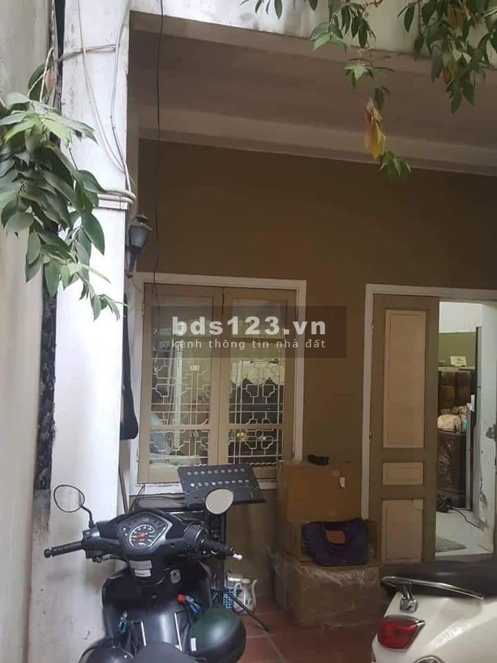 CHÍNH CHỦ BÁN NHÀ 2 TẦNG CŨ - SIÊU RẺ 3tỷ8 - 70m2 - NGÕ THÔNG - CÁCH MẶT PHỐ KHƯƠNG TRUNG 20M